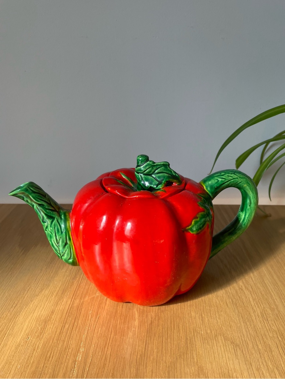 Vintage Maruhon Tomato Teapot Occupied Japan 1940s